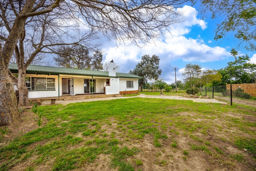 3 Bedroom Property for Sale in Koelenhof AH Western Cape